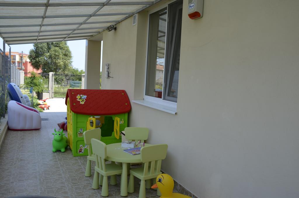 קוסטינסטי Vila Pacific מראה חיצוני תמונה